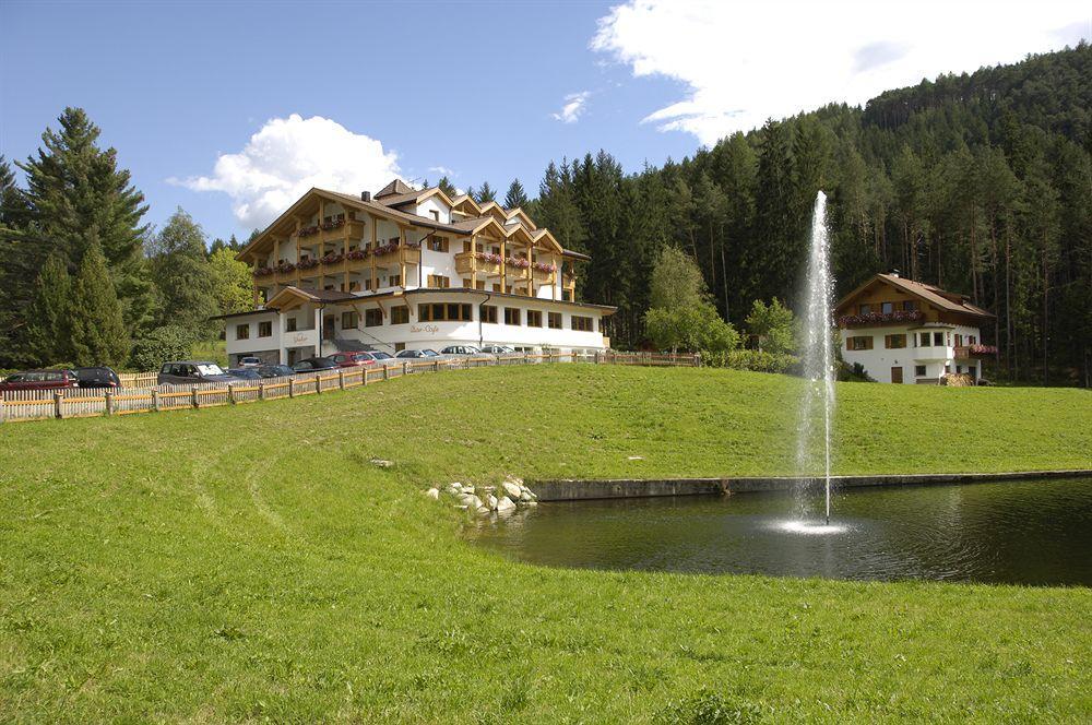 Hotel Weiher 4*